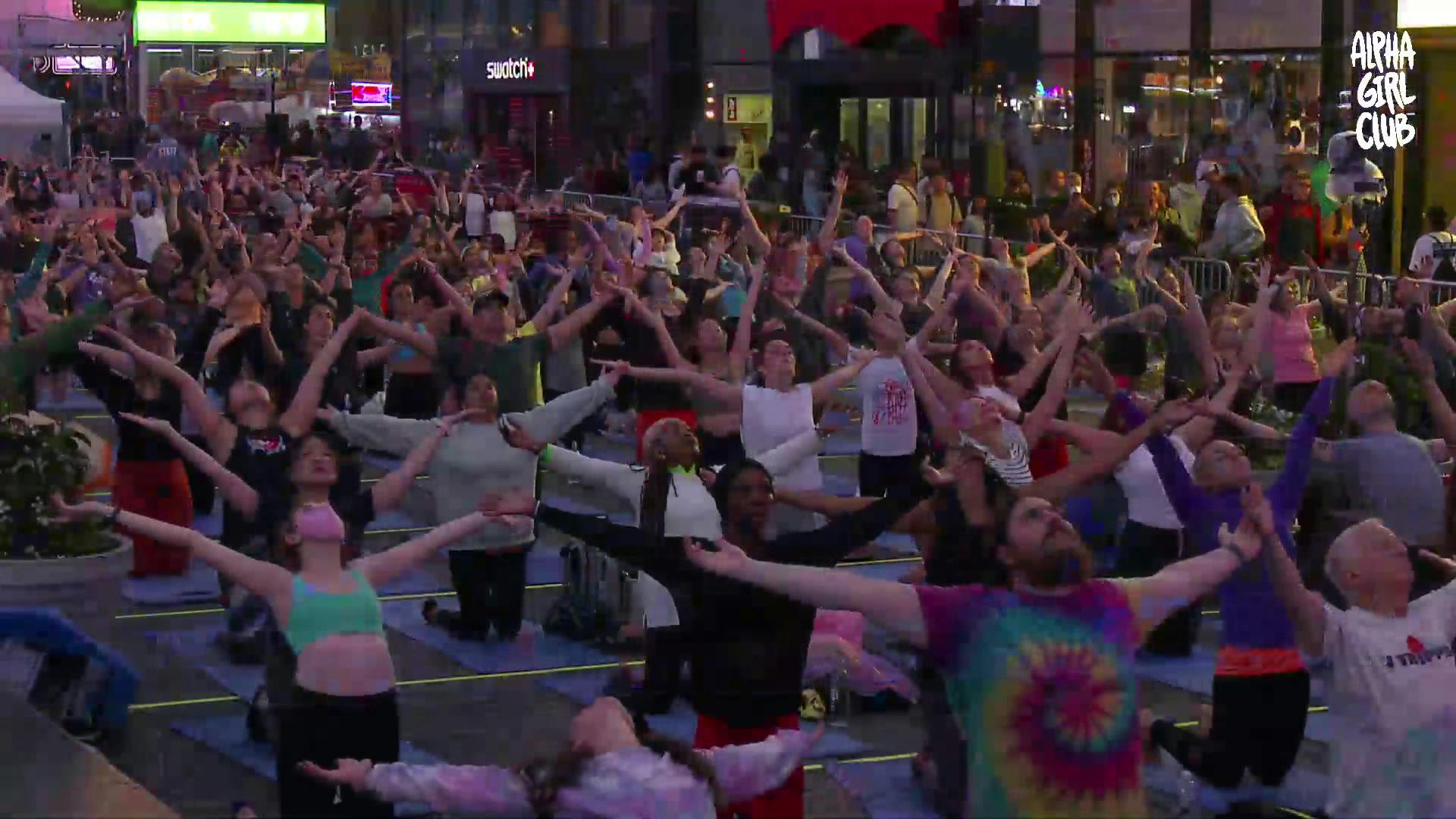 Ep 7 | Times Square Yoga 7th Class
