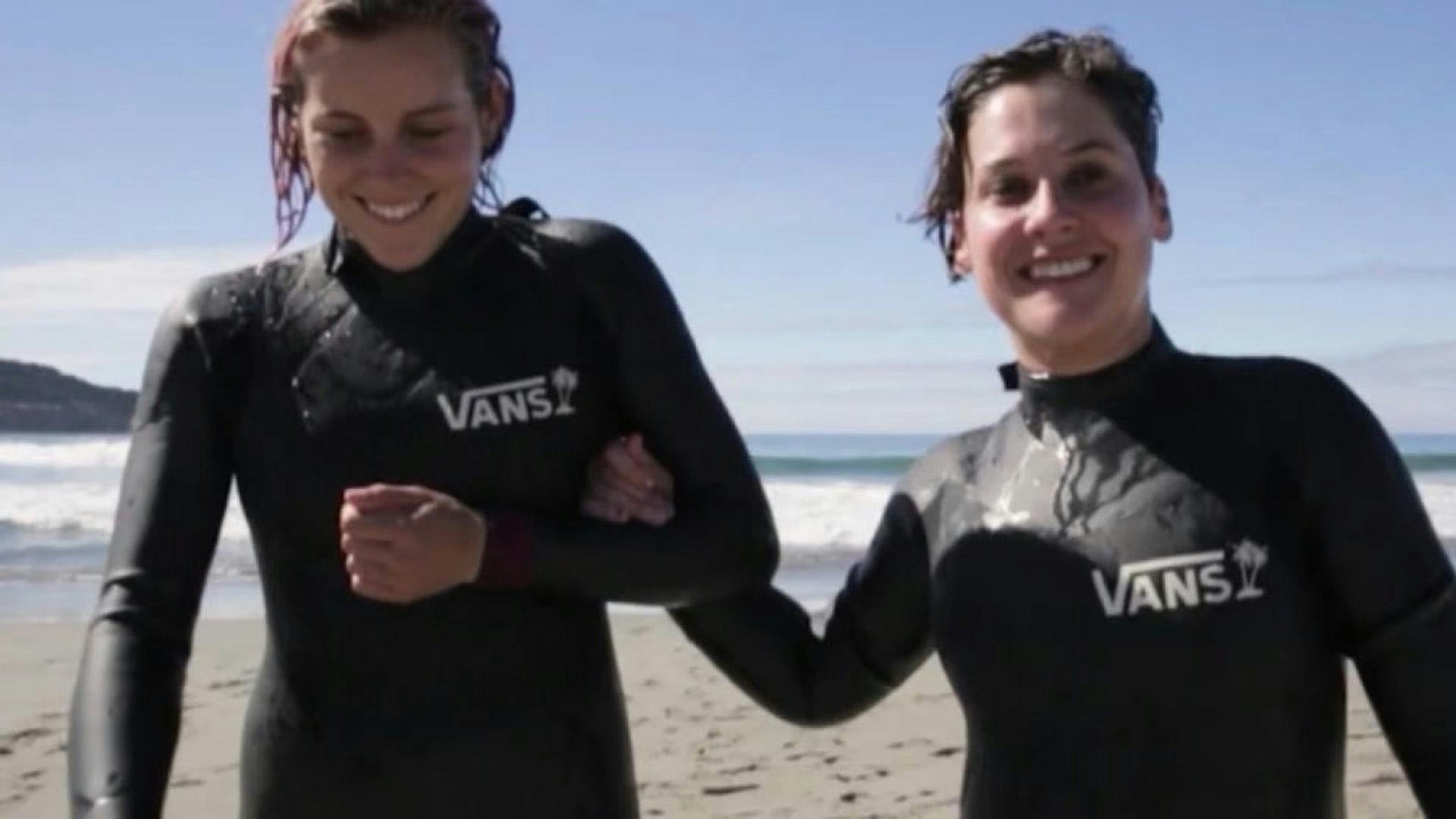Leila & Sophia Hurst: Surfing Sisters